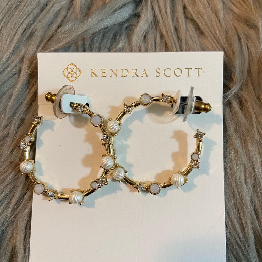 Kendra Scott Gold Pearl Hoop Earrings